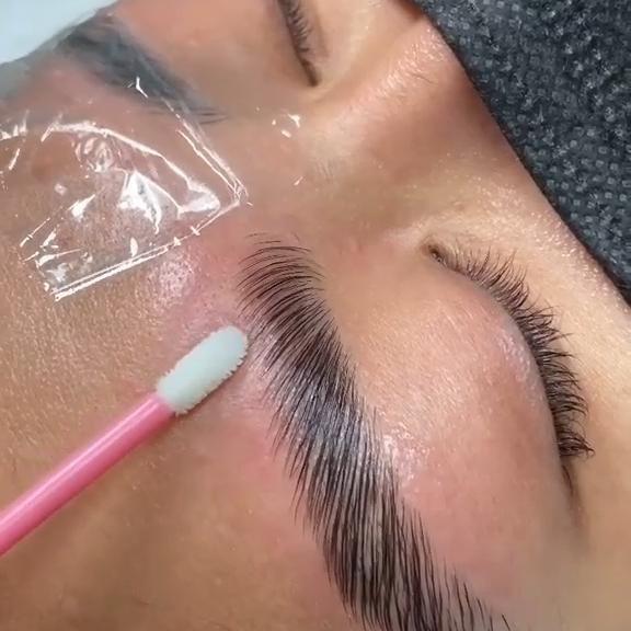Brow Lamination