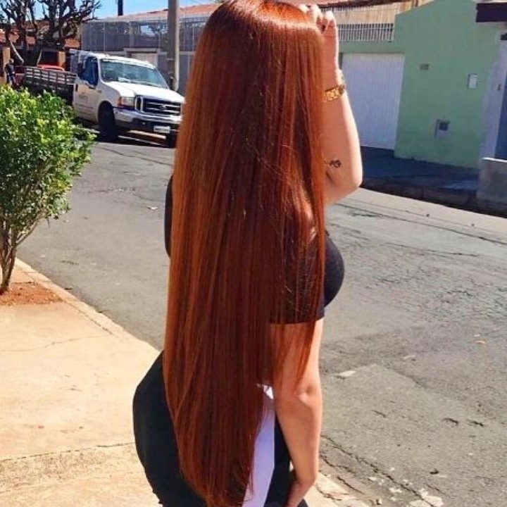 PLASTICA DOS FIOS-trata ,reduz frizz ,pontas duplas e manutenção do liso.( Lipo queratina leferrat / ritual divine kence )de 250 por 169,90 no pix ou dinheiro.Dura ate 30 dias .