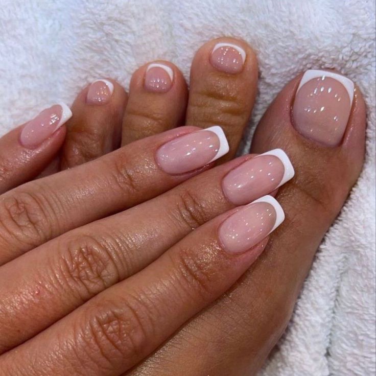 COMBO Esmaltação em gel (PÉ E MÃO)