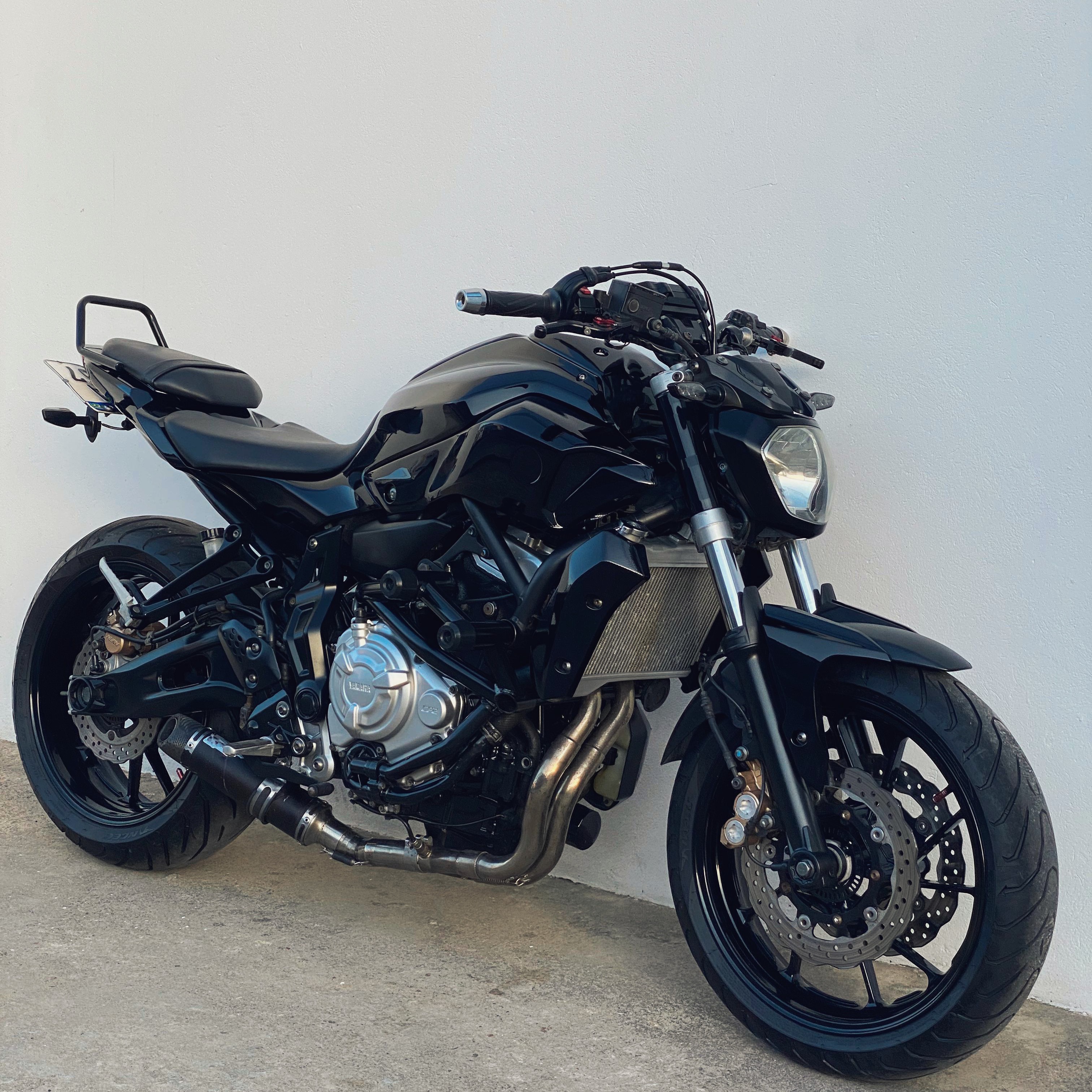 motos posteriores a 300cc