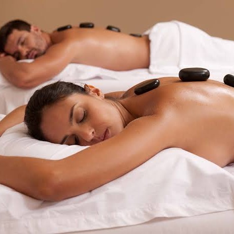 MASSAGEM RELAXANTE + PEDRAS QUENTES (PACOTE 3 SESSOES)