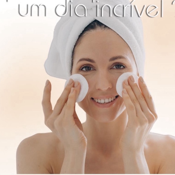 Limpeza De Pele