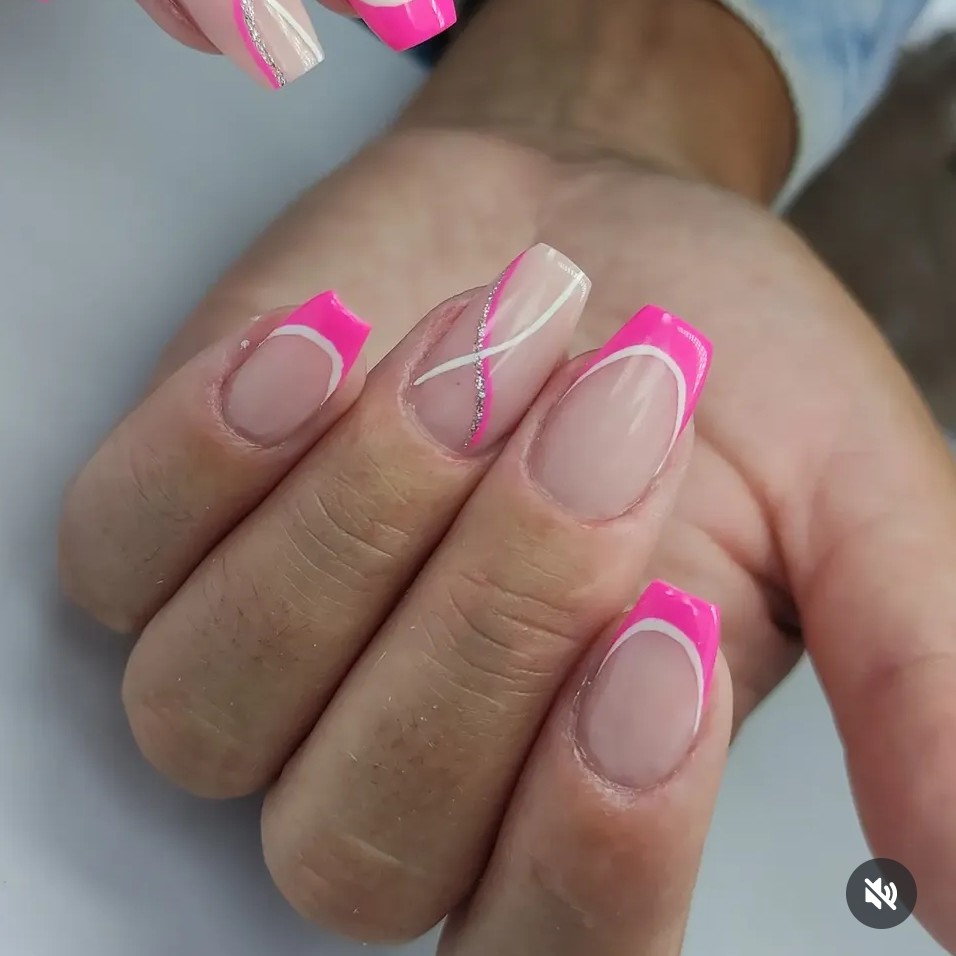 ALONGAMENTO DE UNHA GEL FIBRA - ESMALTAÇÃO EM GEL