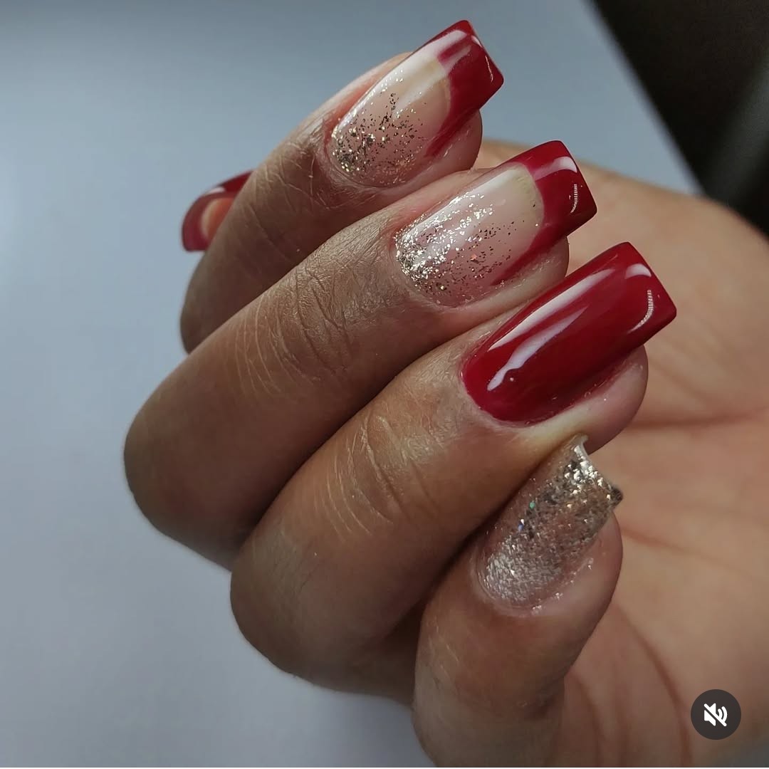 BLINDAGEM DE UNHA - ESMALTAÇÃO EM GEL