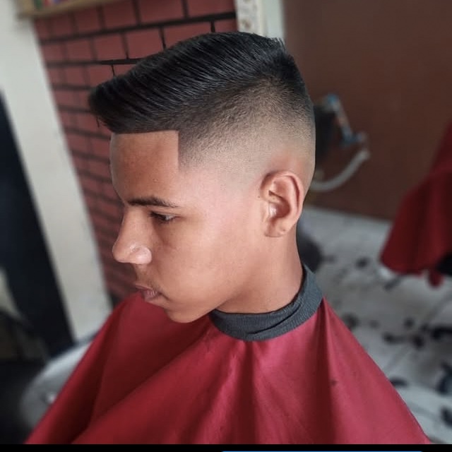 Corte + Sobrancelha