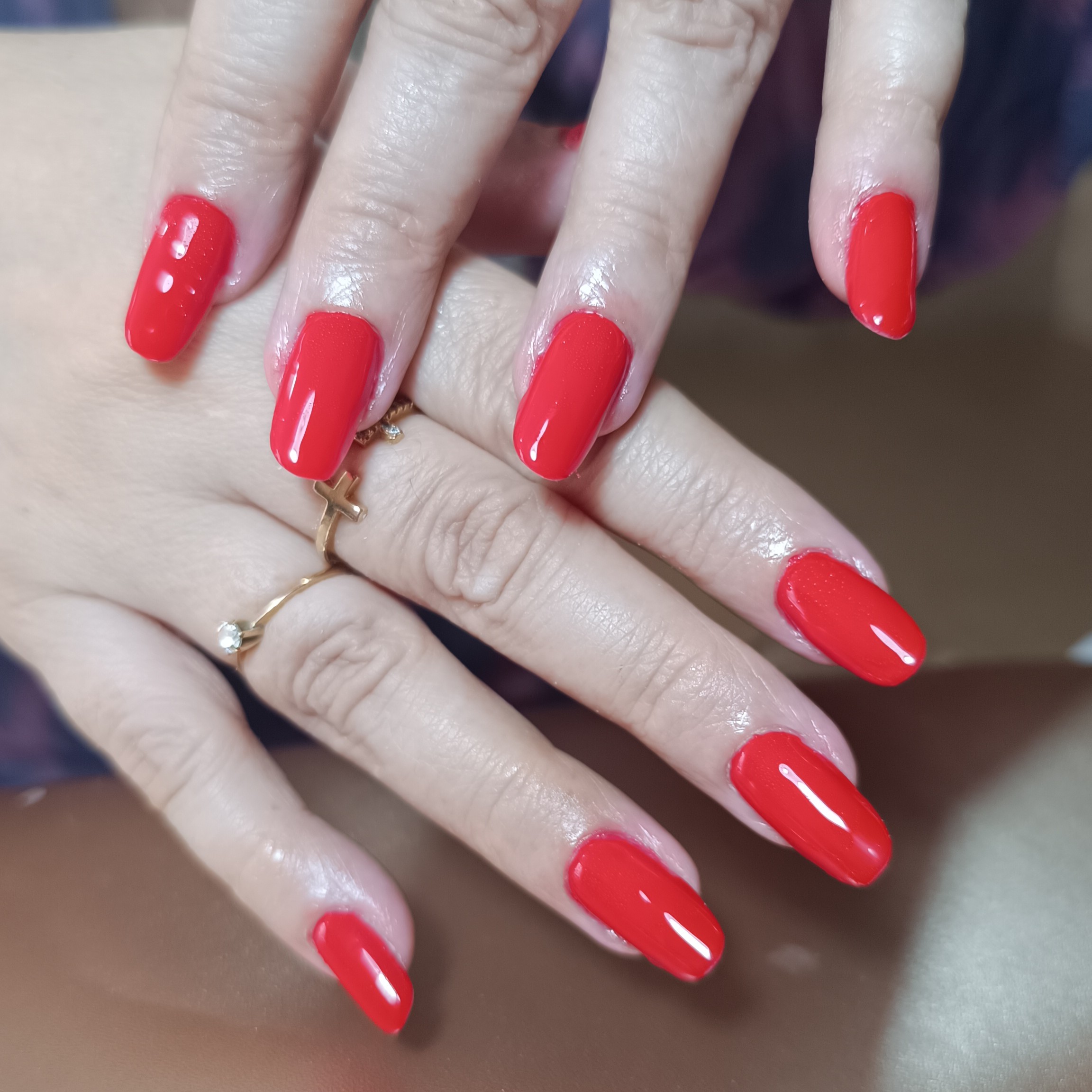 Alongamento simples com esmaltação em Gel