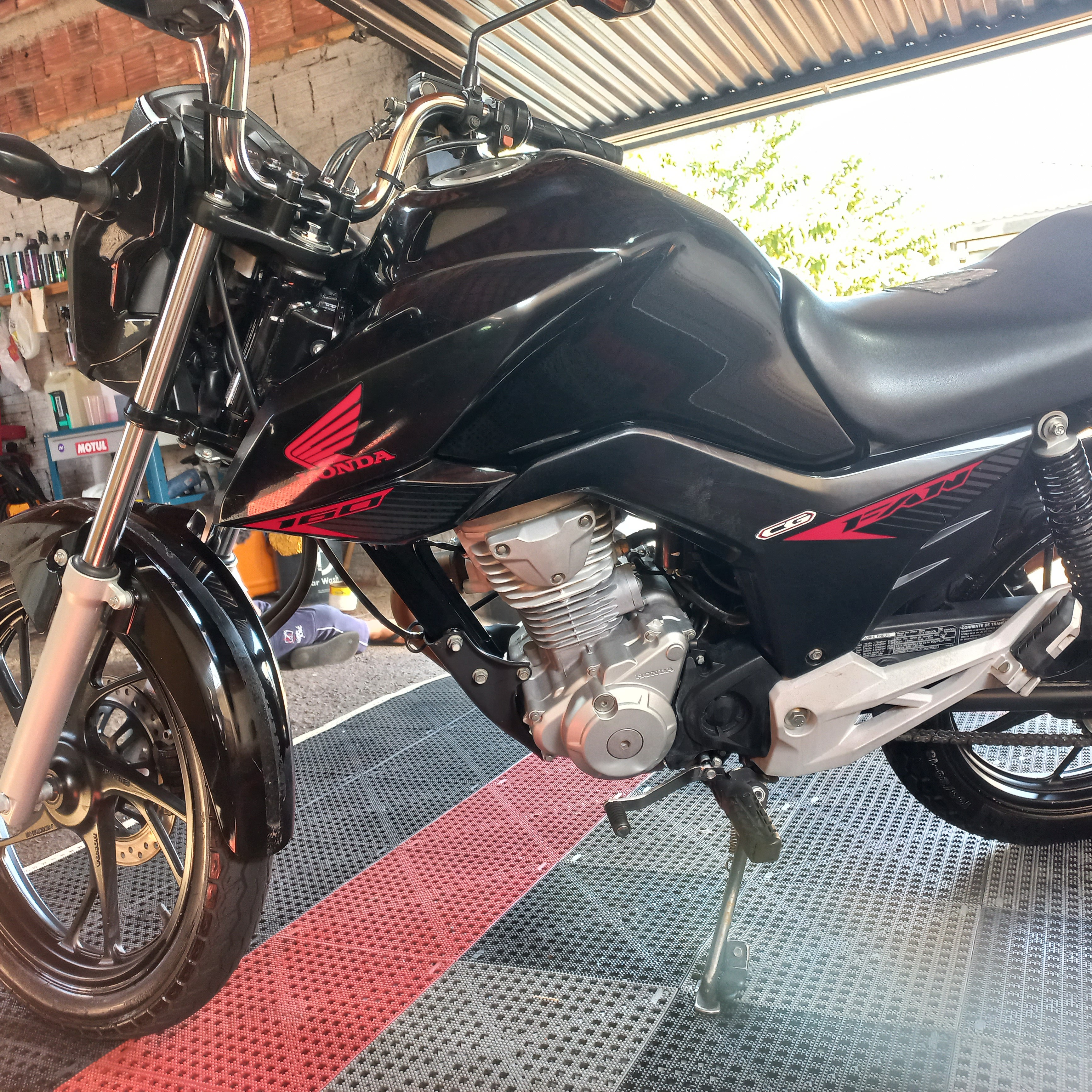 limpeza simples de moto 150,160cc