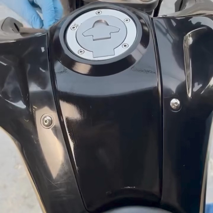 ESTÉTICA CLEAN EM MOTO 01