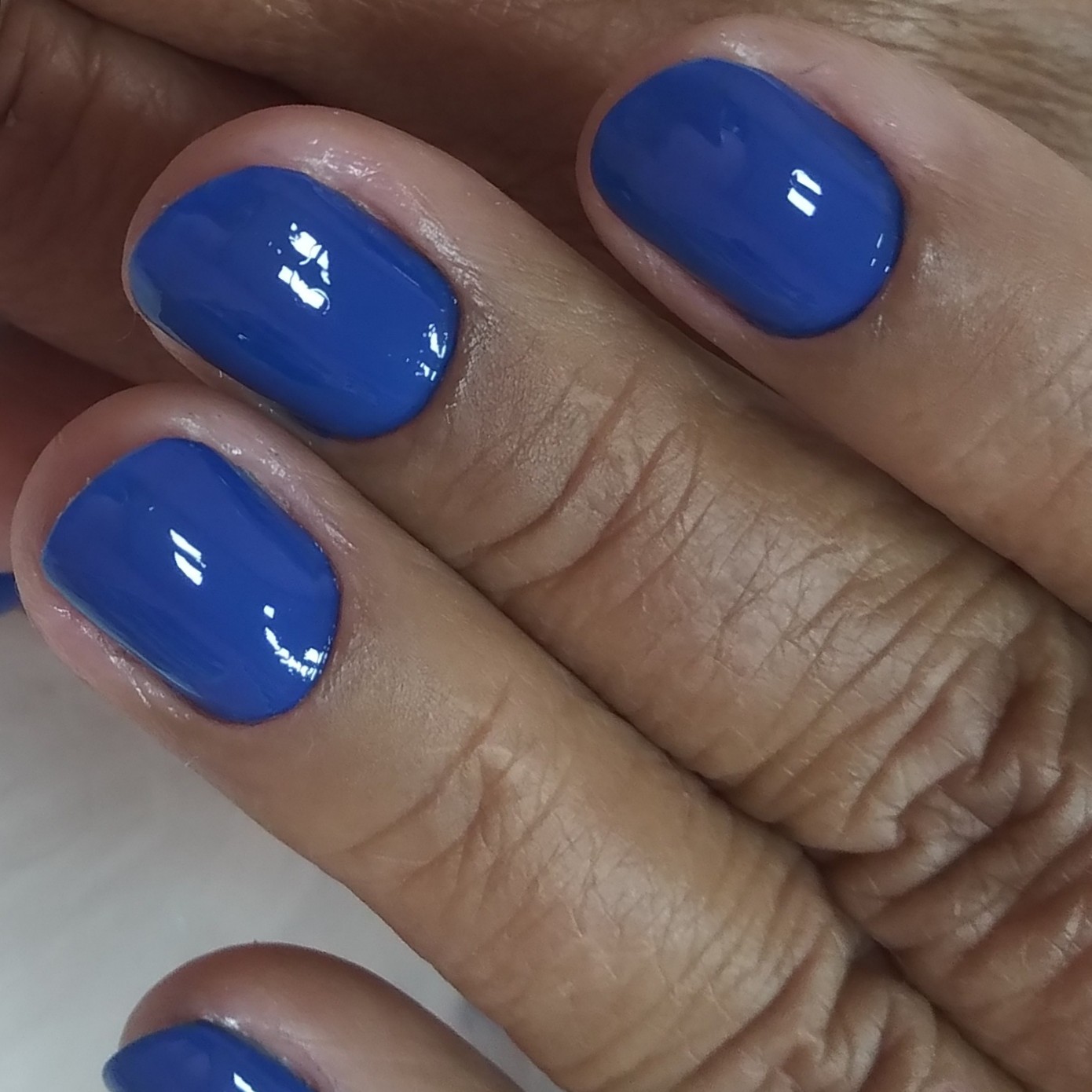 Mão(decorações são cobradas a parte)