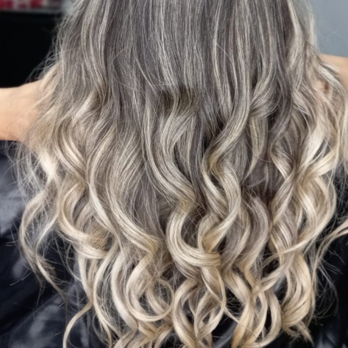 Mechas (Loiro Iluminado) à partir