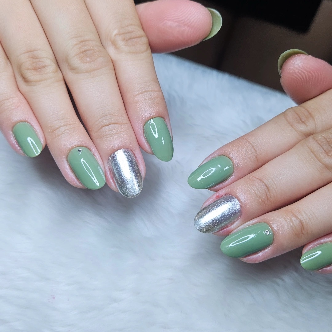 Esmaltação sem cutilagem