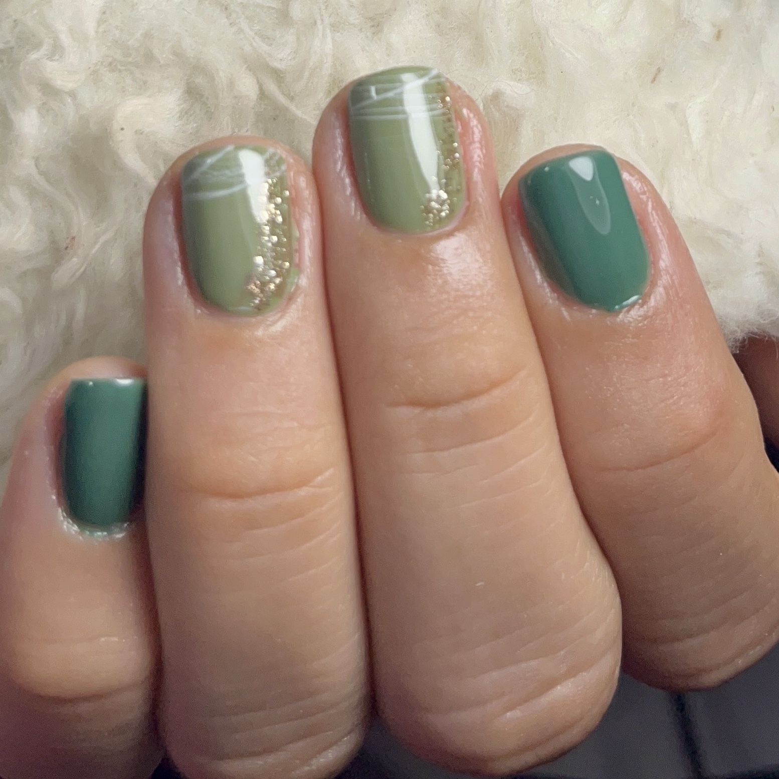 BLINDAGEM Esmaltação em gel nas Mãos