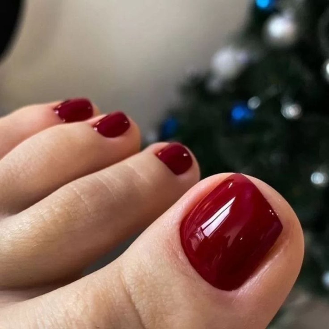 5- Pé-Incluso :detox na unha (tirar o amarelado),cutilagem fundinha ,esmaltação tradicional e cobertura verniz .10,00 francesinha,Esmaltação francesinha,Adesivo artesanal,Joia,stras,ponto de luz .Chinelo descartável .