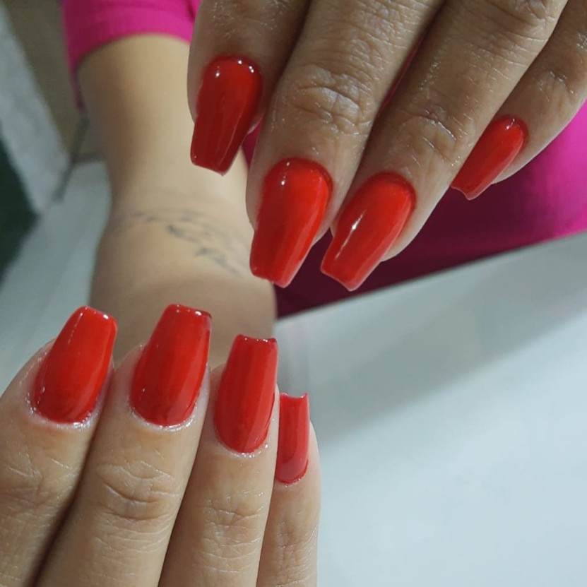 esmaltação em gel simples + mão
