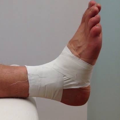 Botinha de esparadrapo