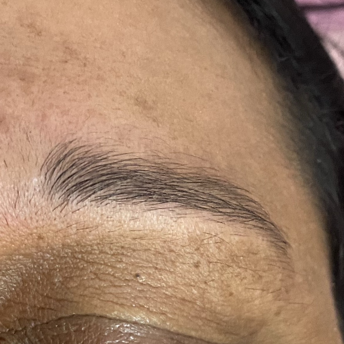 sobrancelha designer