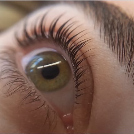 Lash lifting