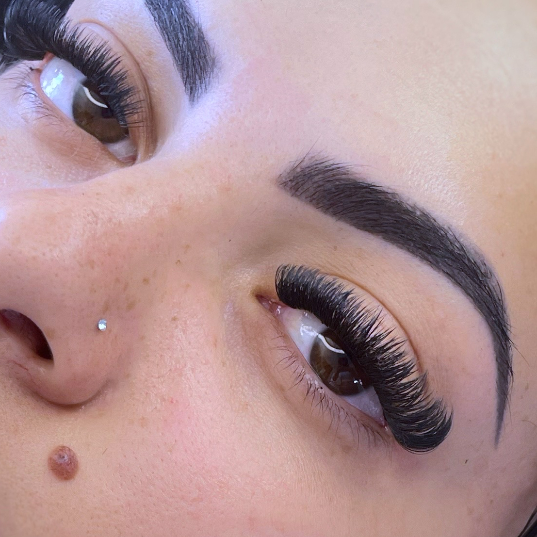 Tufo de Seda Mega volumoso