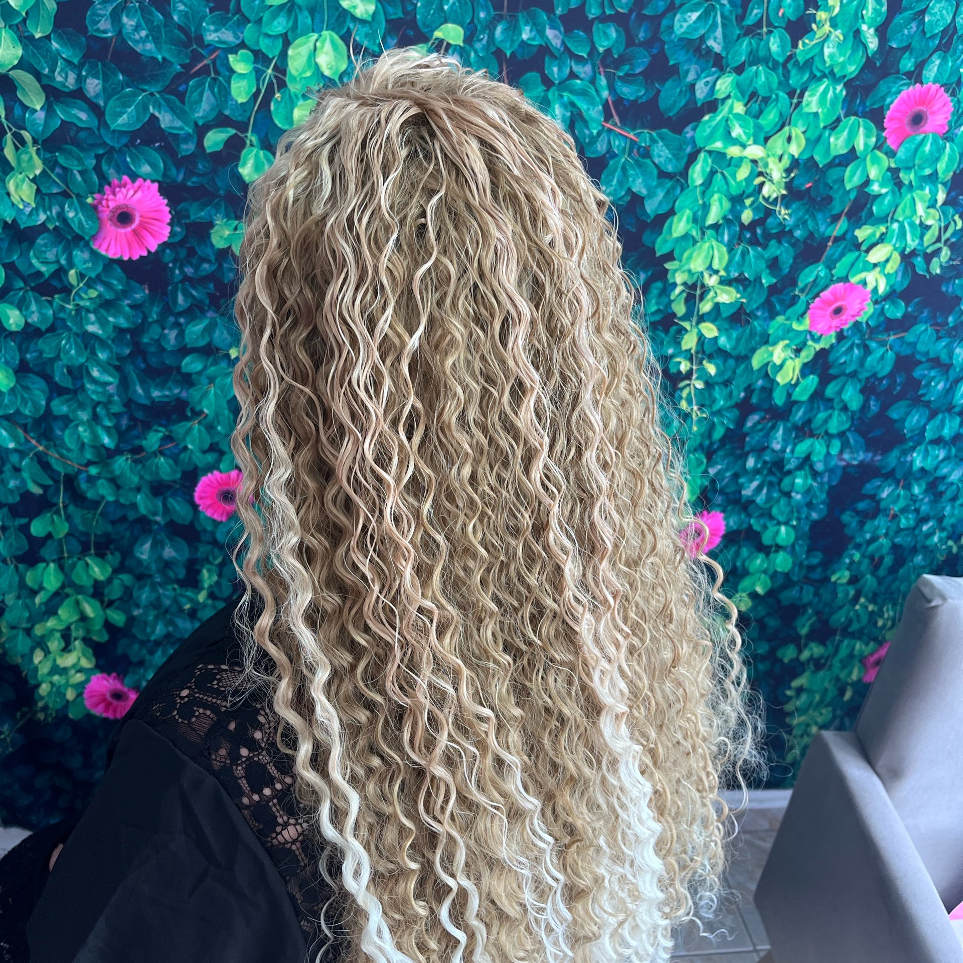 Mão de obra para colocação de mega hair