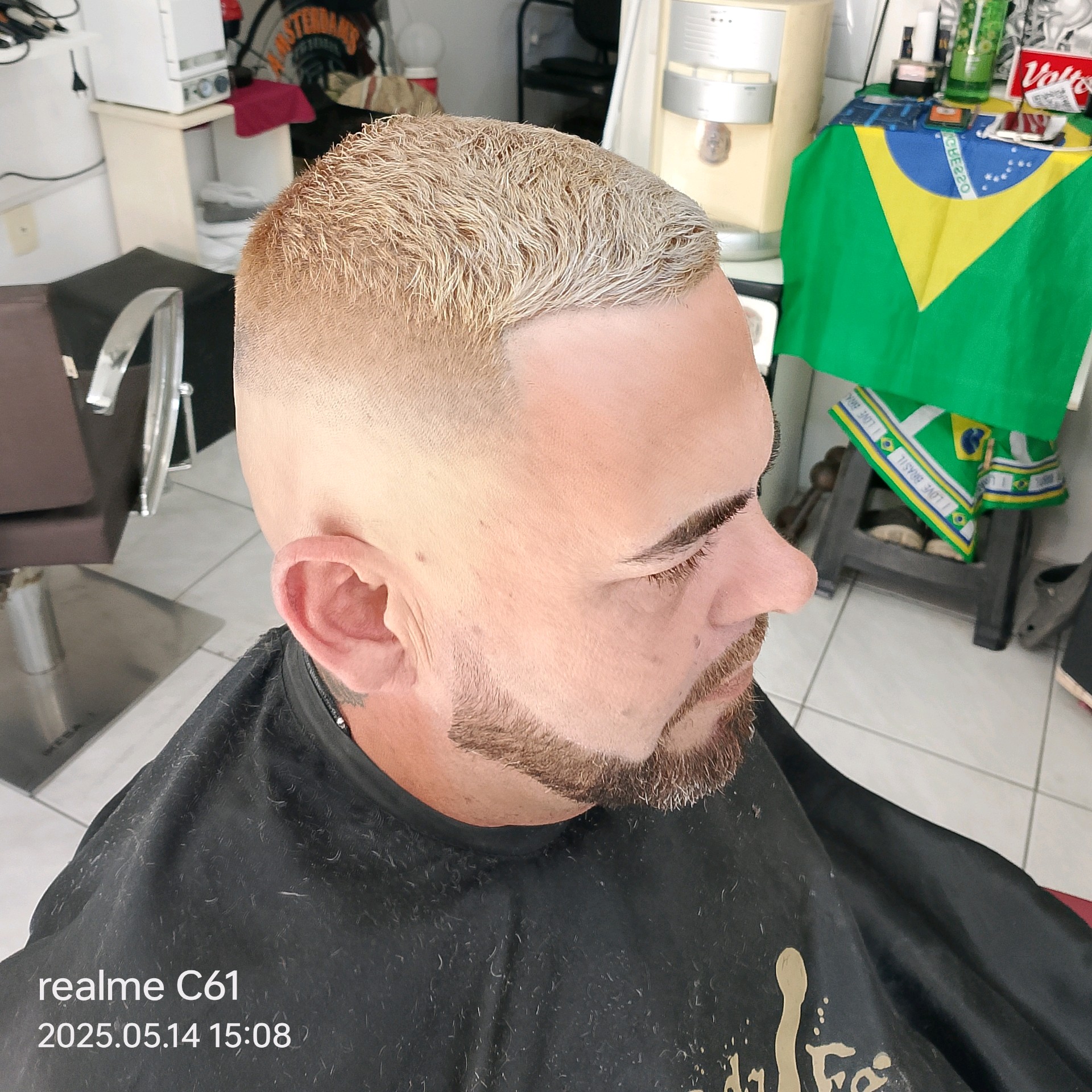 Barba Desenhada/Lisa+Pézinho(Contorno)