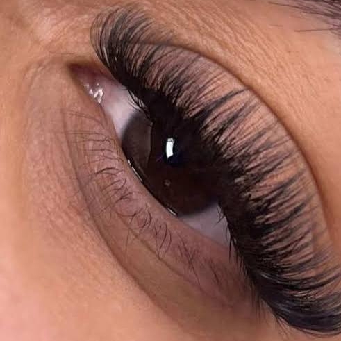 Alongamento cílios volume ( Tufinho)