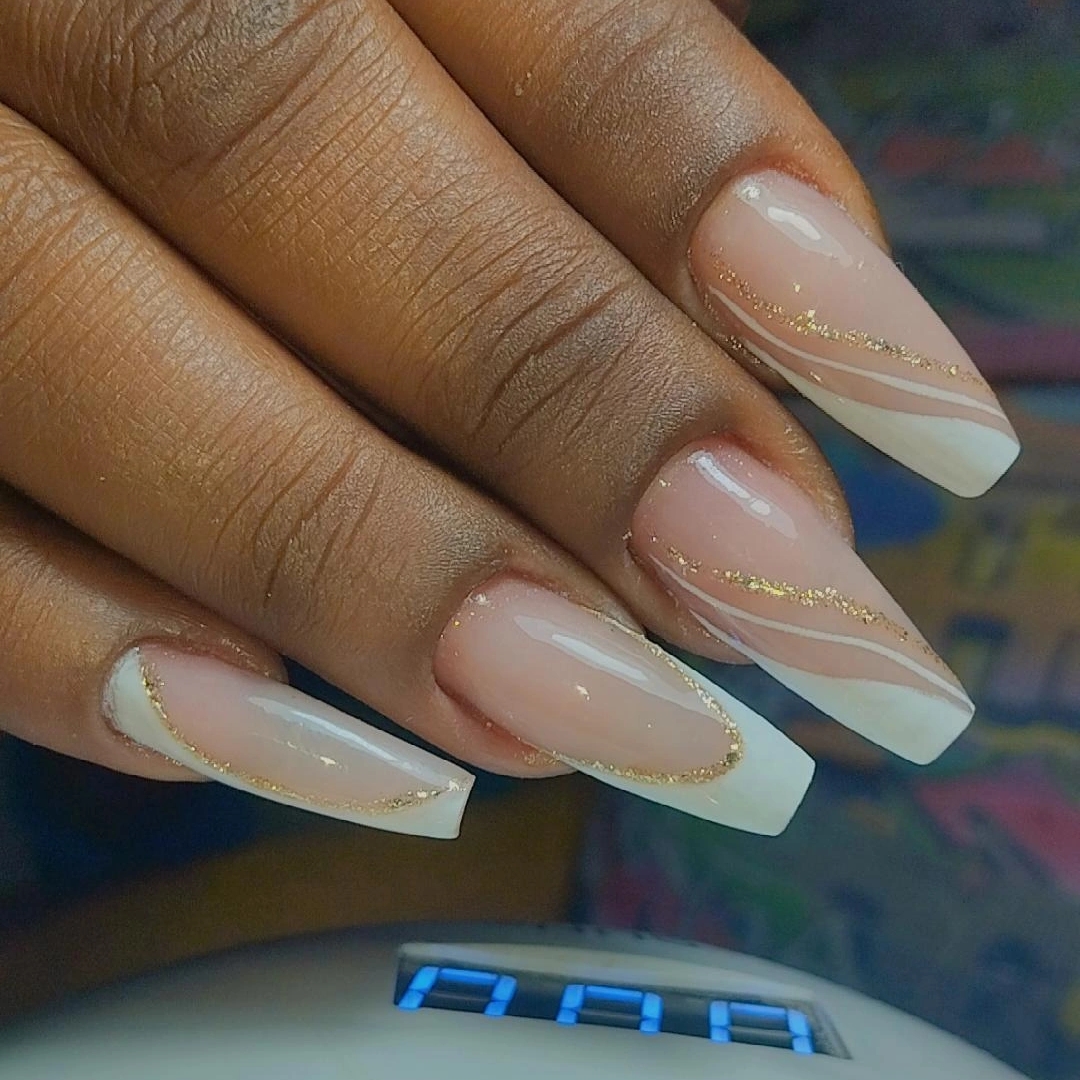 Colocação unha de gel