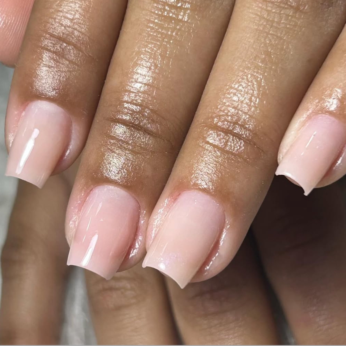 Alongamento de unhas