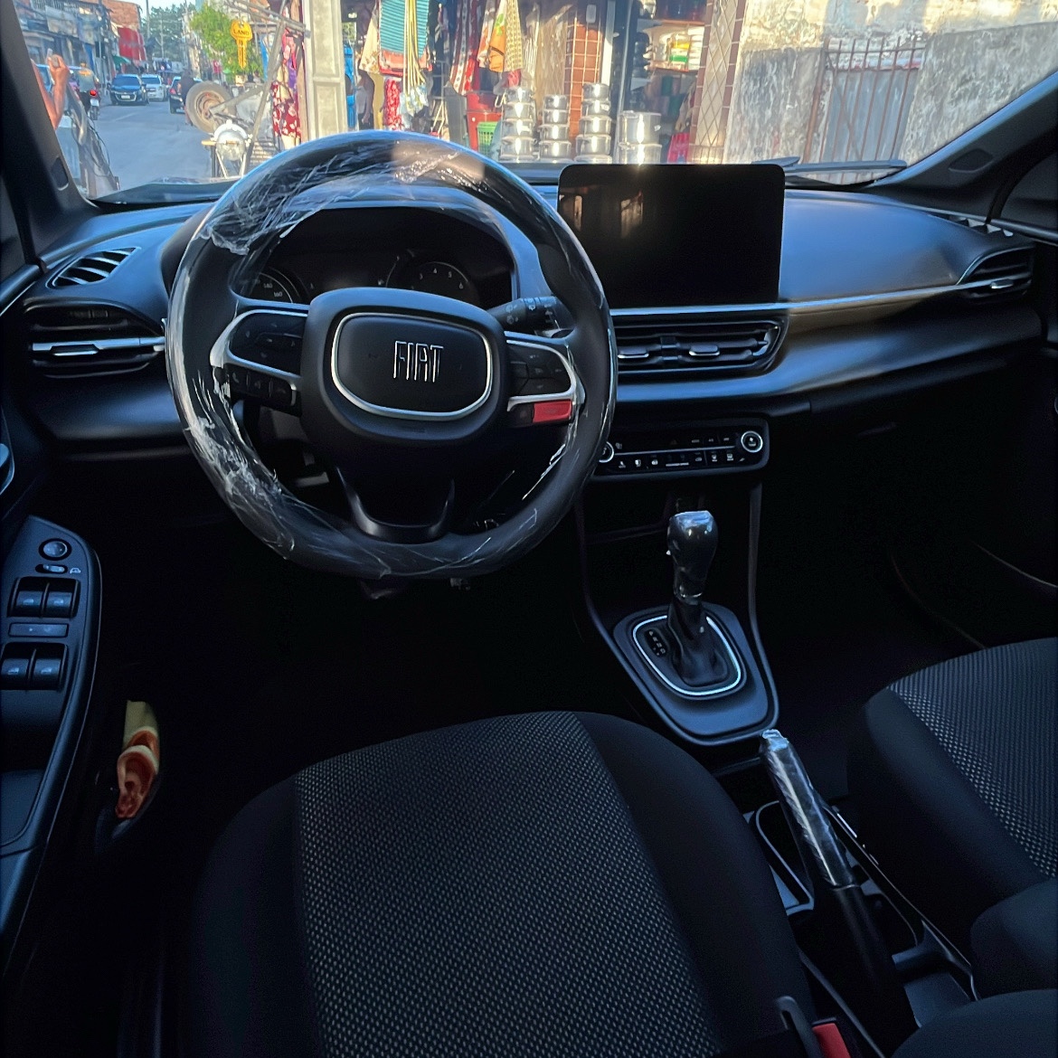 Carro Básica  (pequeno e médio)