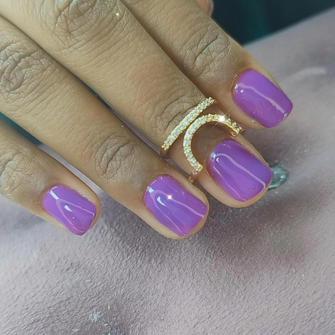 Manicure esmaltação em gel