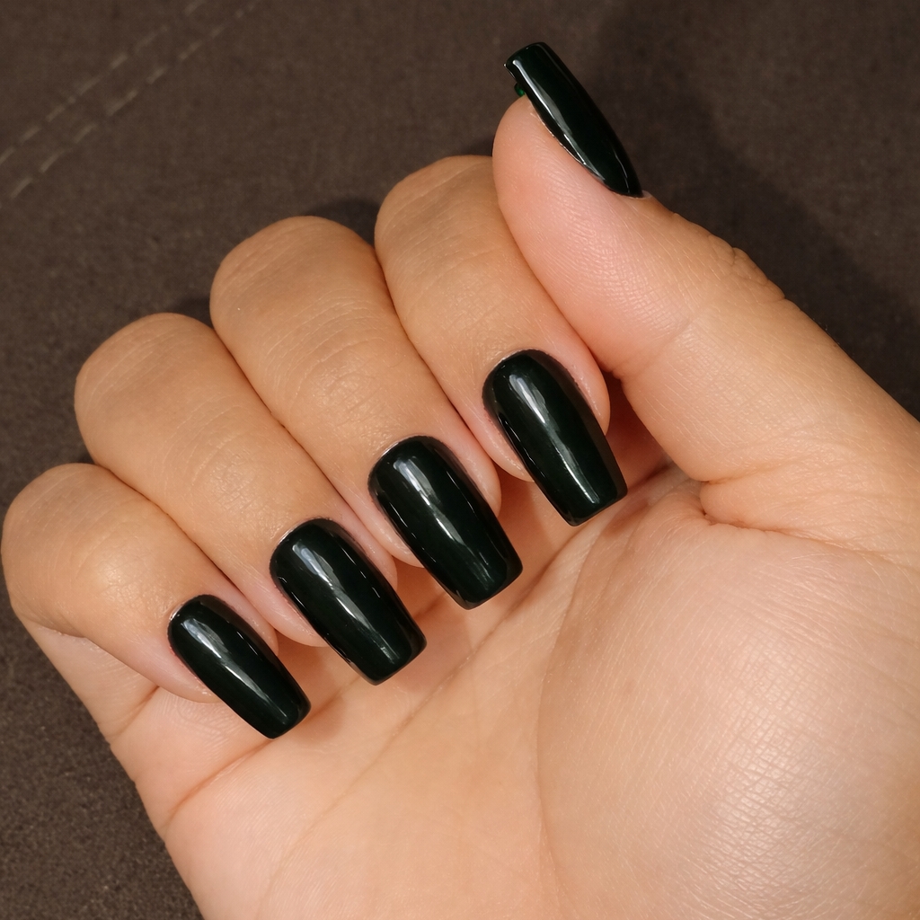 Nail designer
