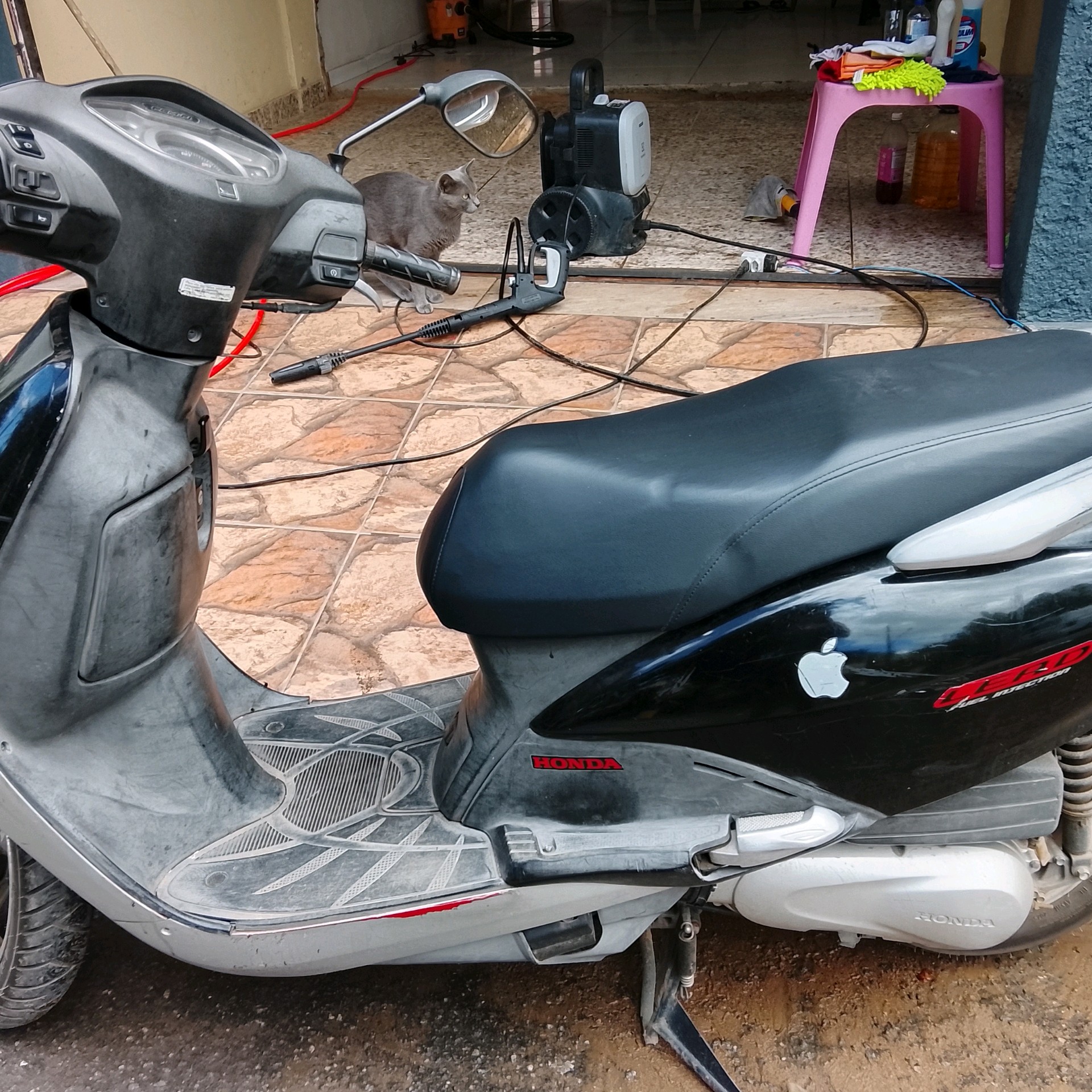 Ducha / Moto