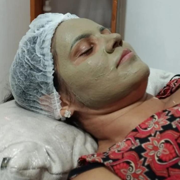 LIMPEZA DE PELE
